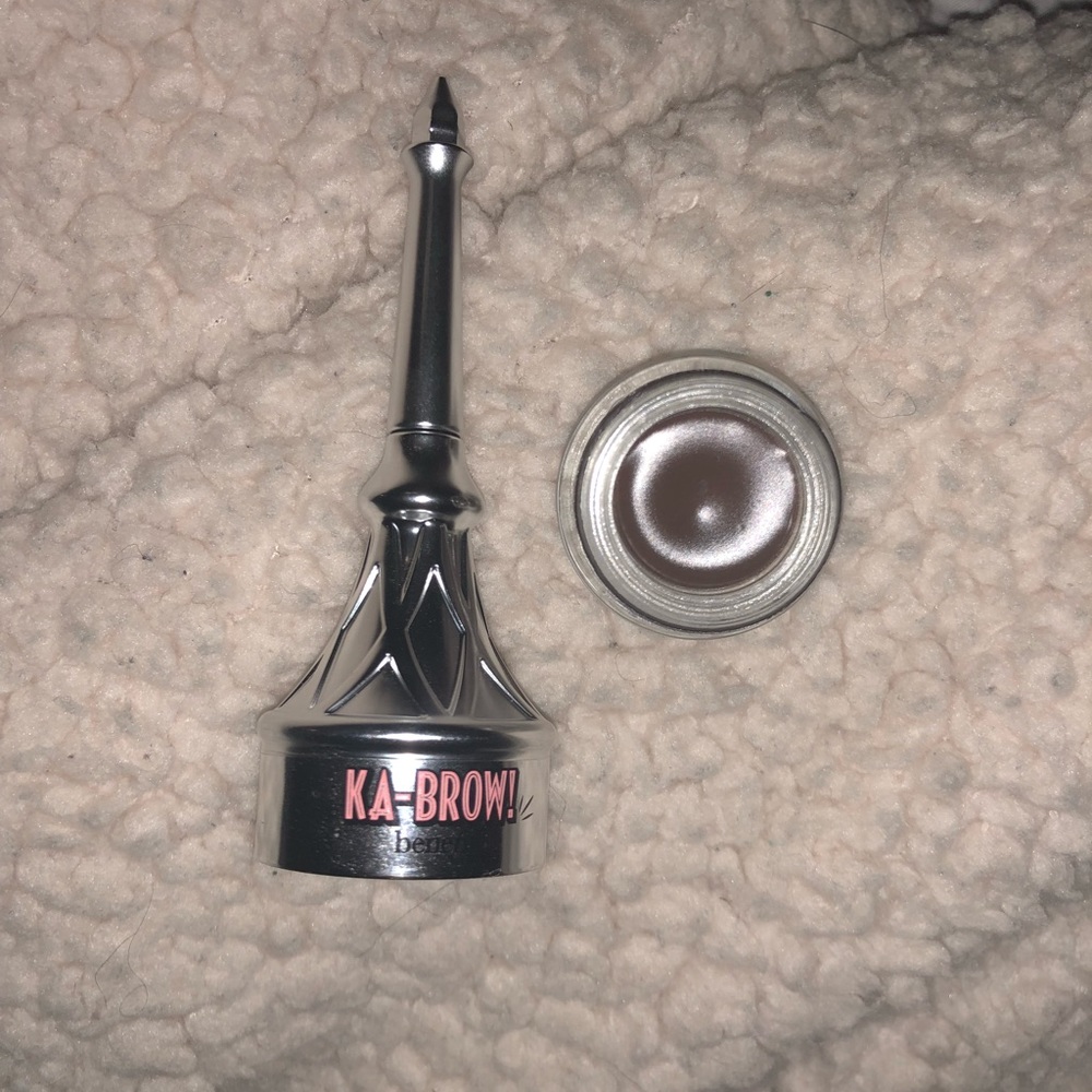 Benefit KaBrow in shade 5